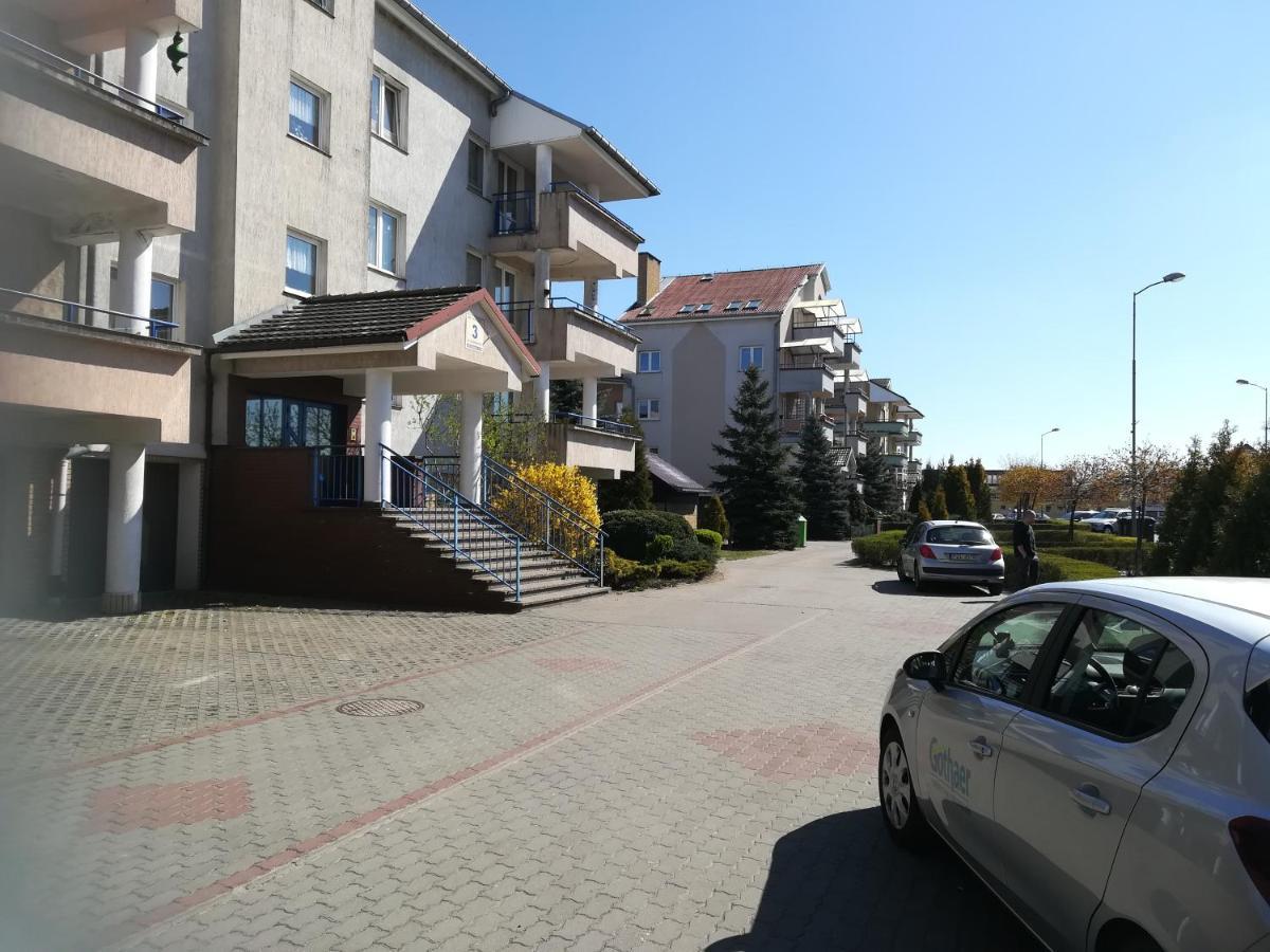 Apartament Xxl Złotów Bagian luar foto