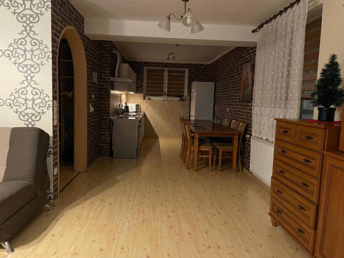 Apartament Xxl Złotów Bagian luar foto